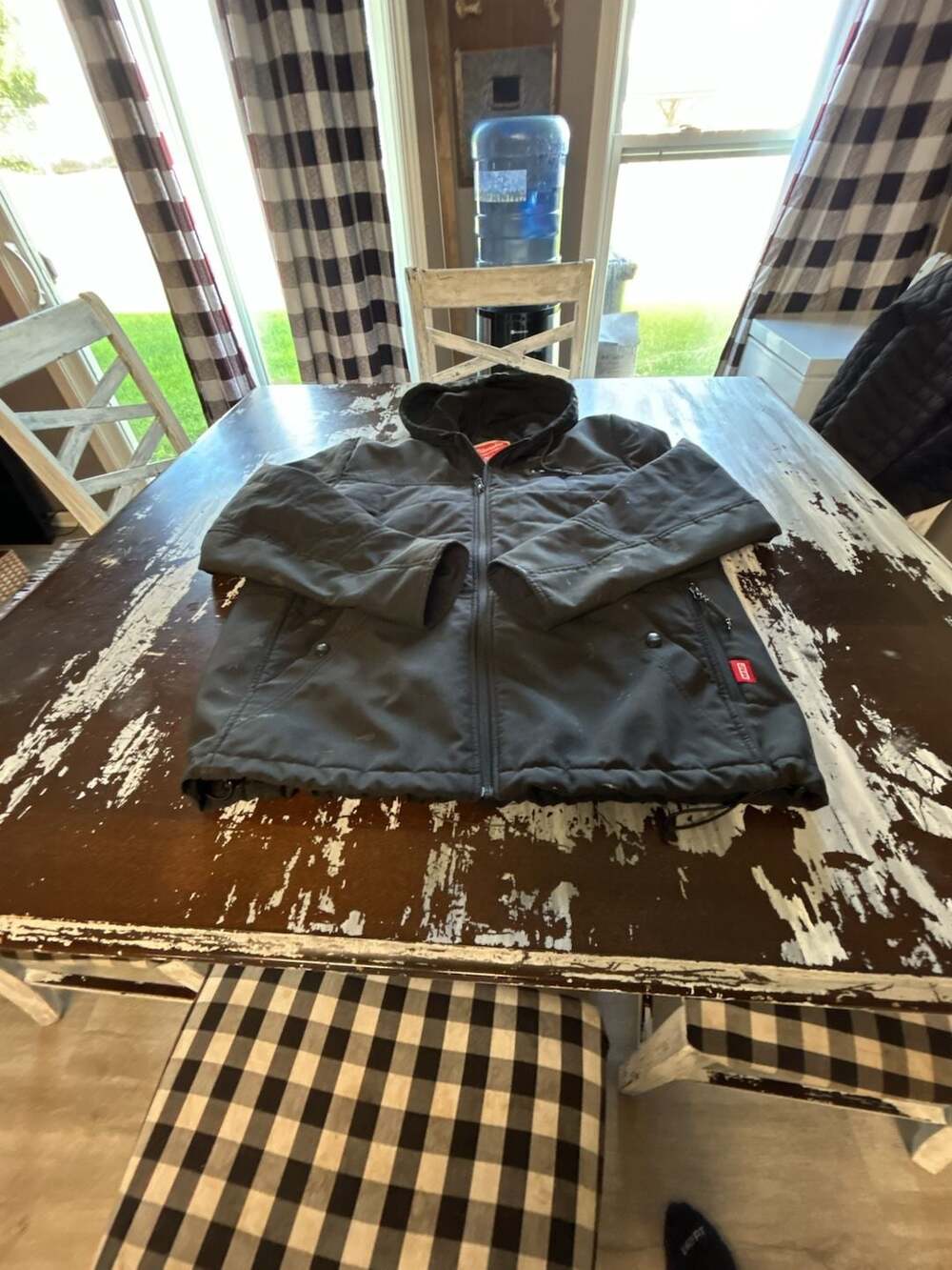 Milwaukee M12 Cordless AXIS Black Heated Hooded Jacket